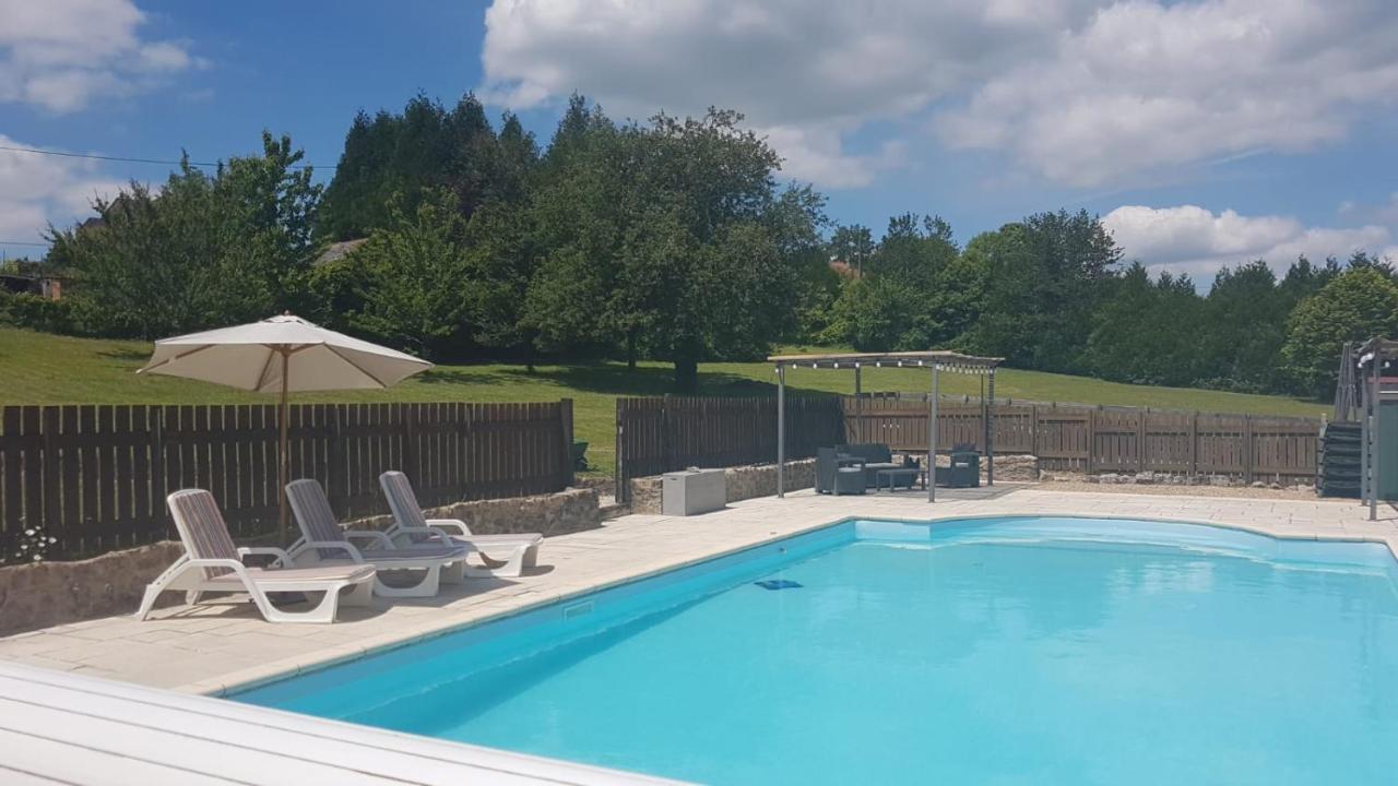 Character 2 Bed Cottage Within Walking Distance Of Bar/Restaurants Piégut-Pluviers Zewnętrze zdjęcie